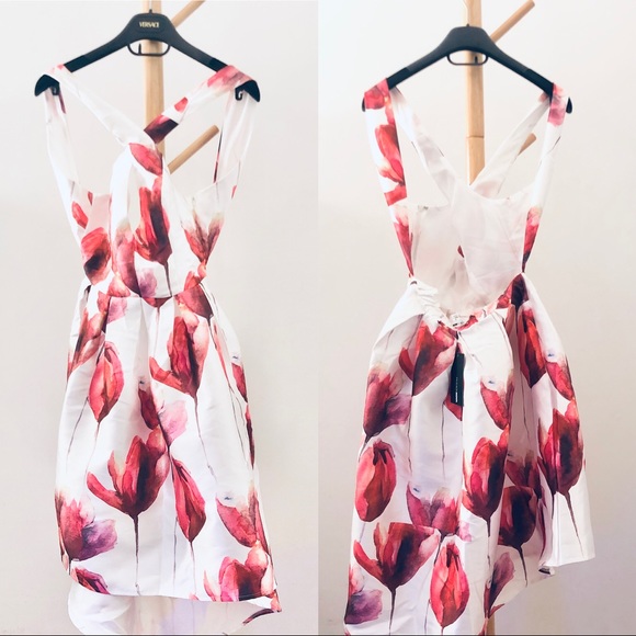 Fashion Nova Dresses & Skirts - FASHION NOVA RED AND WHITE FLORAL DRESS